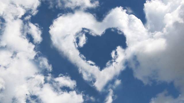 塑胶跑道彩色路面施工：为运动者带来更加安全舒适的体验